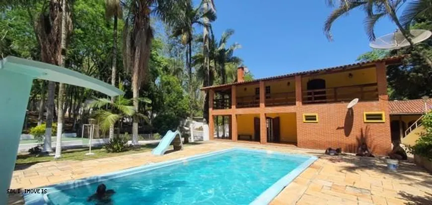 Foto 1 de Fazenda/Sítio com 3 Quartos à venda, 4900m² em Jardim Pinheirinho, Embu das Artes