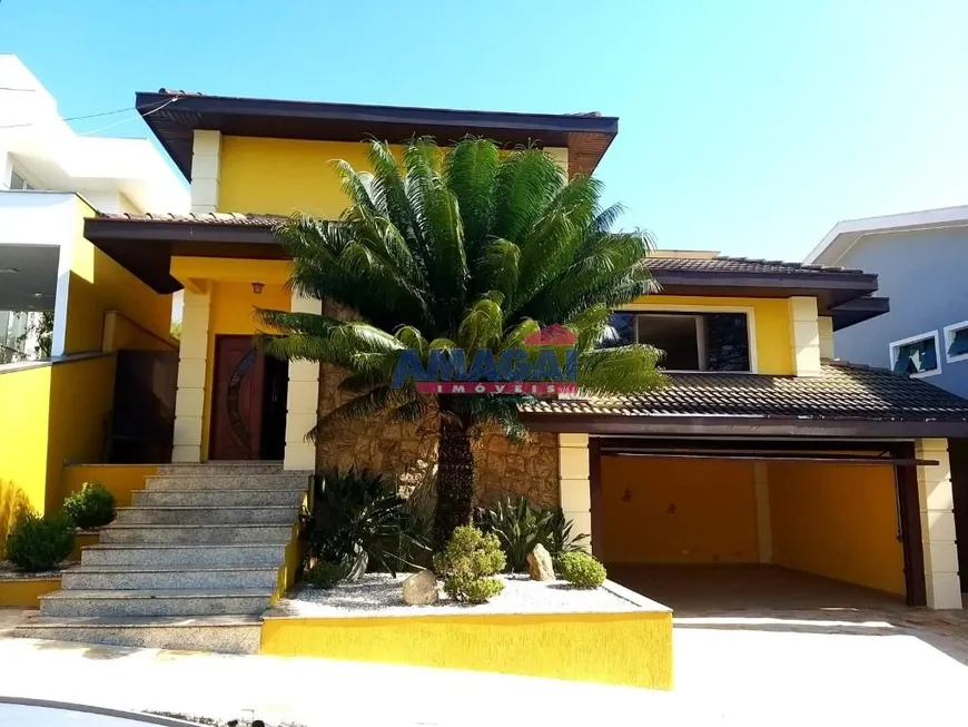 Foto 1 de Casa de Condomínio com 4 Quartos à venda, 364m² em Jardim Coleginho, Jacareí