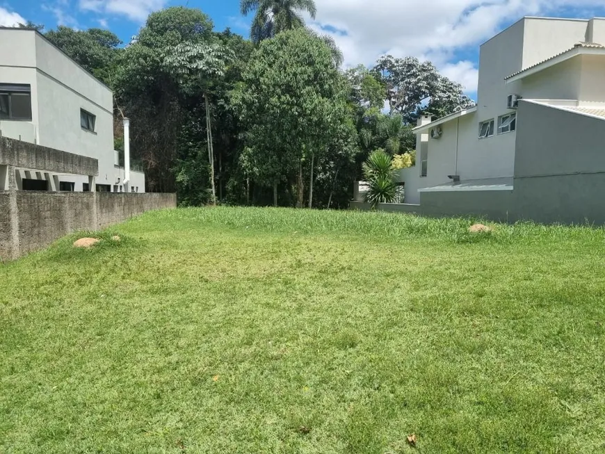 Foto 1 de Lote/Terreno à venda, 525m² em Granja Viana, Cotia