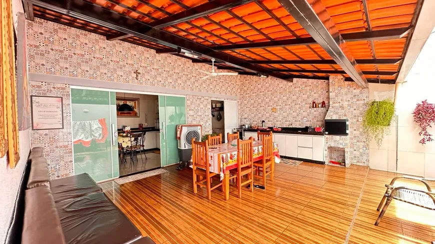 Foto 1 de Casa de Condomínio com 2 Quartos à venda, 130m² em Fazenda São Domingos, Goiânia