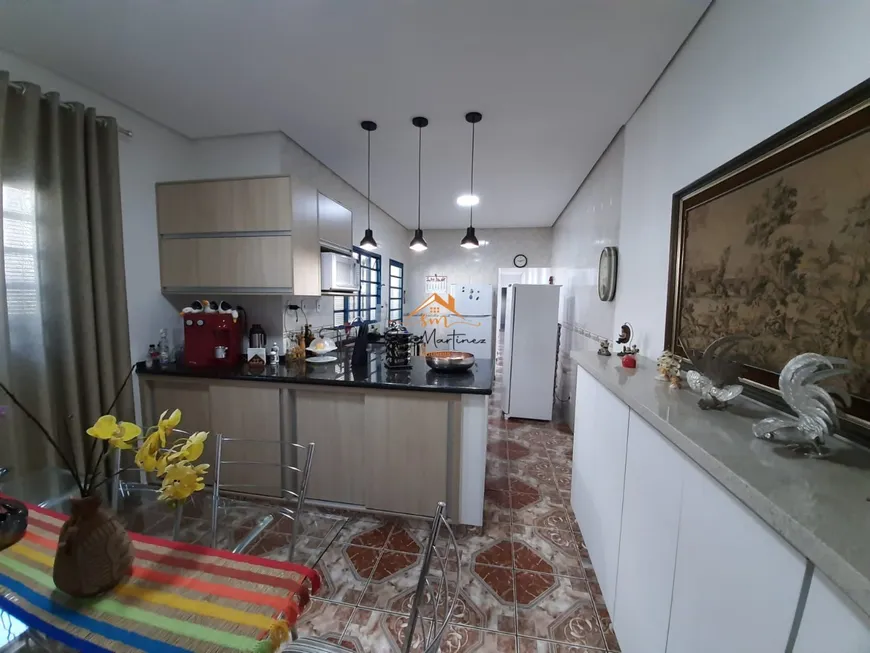 Foto 1 de Casa com 3 Quartos à venda, 200m² em Vila Joana, Jundiaí