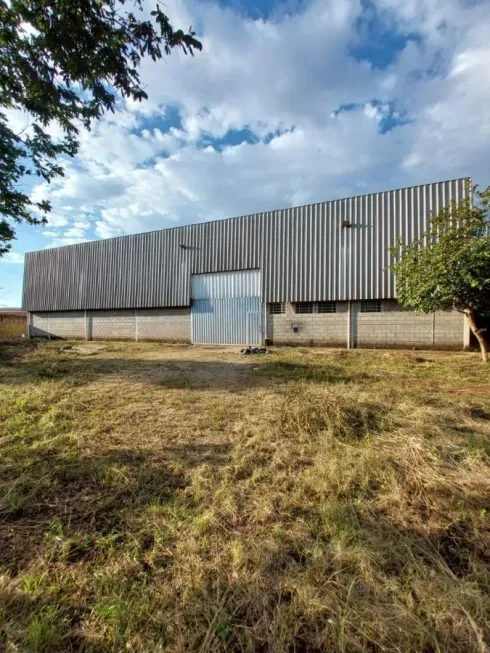 Foto 1 de Galpão/Depósito/Armazém à venda, 1000m² em Chacaras Horizonte Azul, Mogi Guaçu