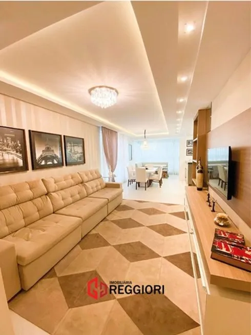 Foto 1 de Apartamento com 3 Quartos à venda, 218m² em , Itapema