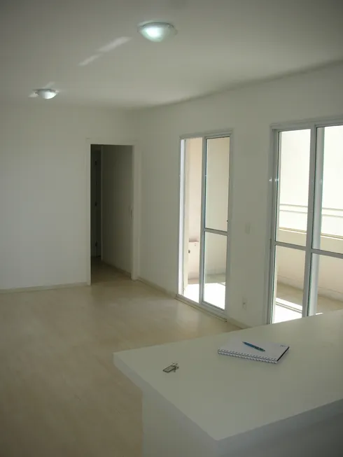 Foto 1 de Apartamento com 3 Quartos para alugar, 81m² em Mansões Santo Antônio, Campinas