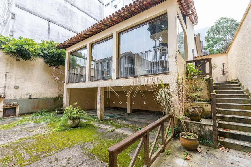 Foto 1 de Casa com 4 Quartos à venda, 227m² em Jardim Botânico, Rio de Janeiro