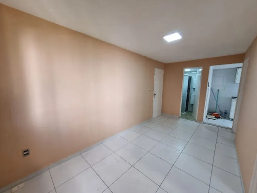 Foto 1 de Apartamento com 2 Quartos para alugar, 45m² em Cidade Líder, São Paulo