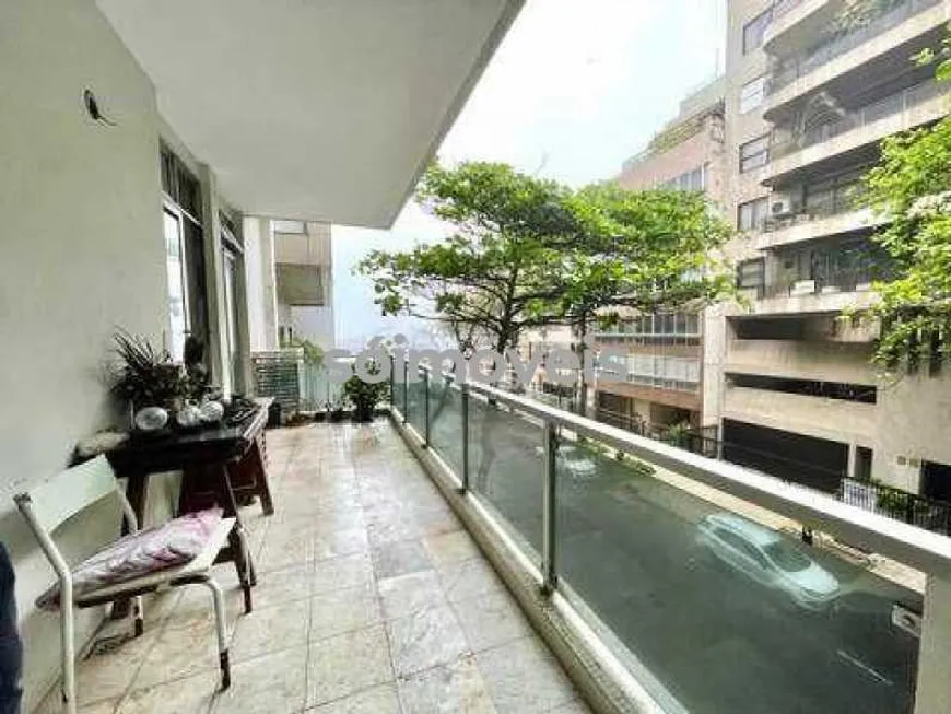 Foto 1 de Apartamento com 3 Quartos à venda, 130m² em Ipanema, Rio de Janeiro