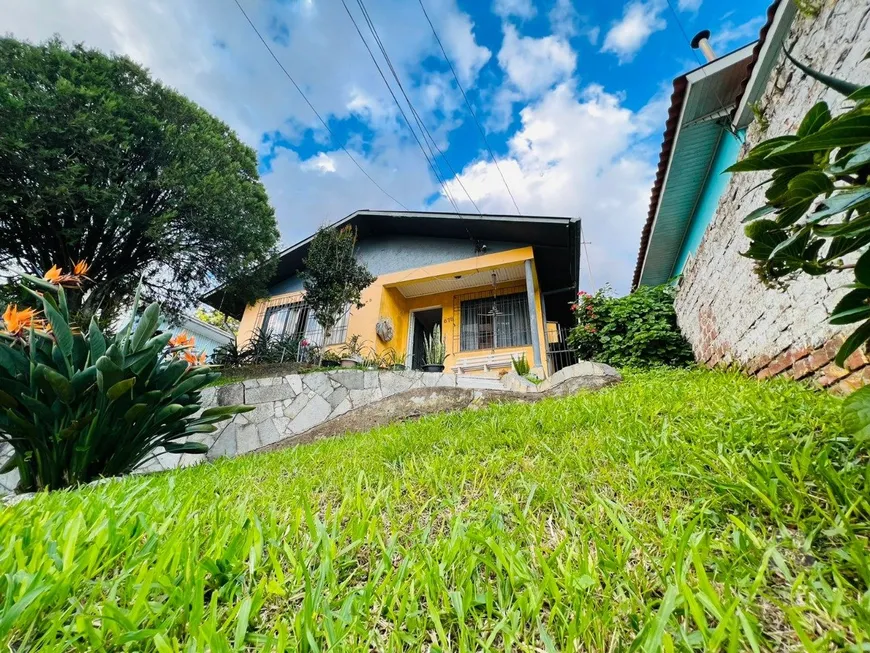 Foto 1 de Casa com 3 Quartos à venda, 120m² em Rio Branco, Caxias do Sul