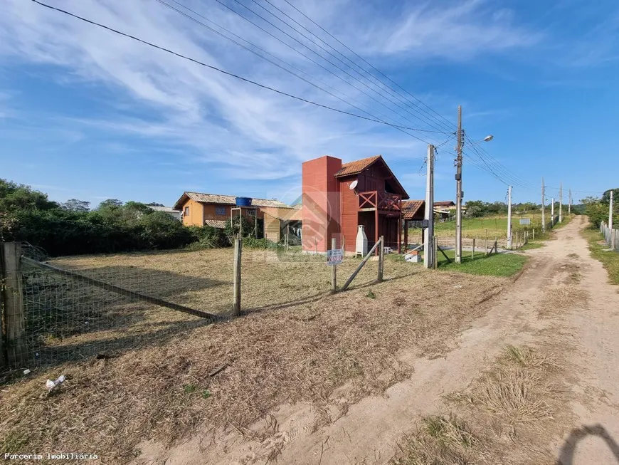 Foto 1 de Lote/Terreno à venda, 360m² em Praia do Rosa, Imbituba