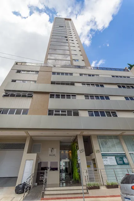 Foto 1 de Apartamento com 3 Quartos à venda, 140m² em Centro, Balneário Camboriú