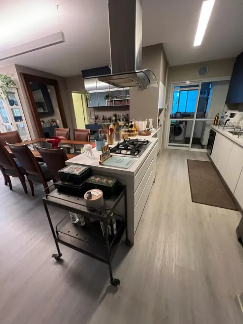 Foto 1 de Apartamento com 3 Quartos à venda, 120m² em Canasvieiras, Florianópolis