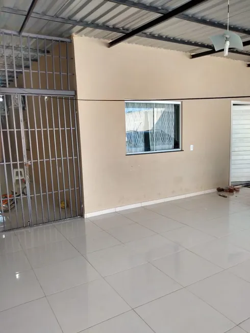 Foto 1 de Casa com 3 Quartos à venda, 170m² em Parque 10, Manaus