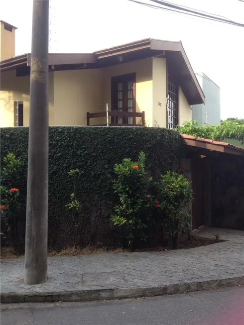 Foto 1 de Casa com 3 Quartos para alugar, 245m² em Parque do Colégio, Jundiaí