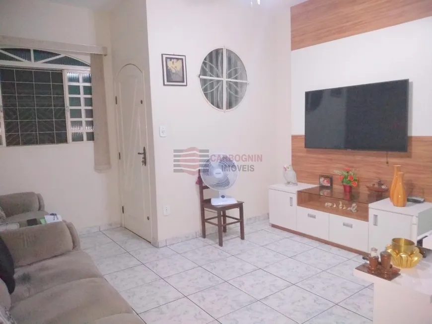 Foto 1 de Casa com 2 Quartos à venda, 89m² em Vila Naly, Caçapava