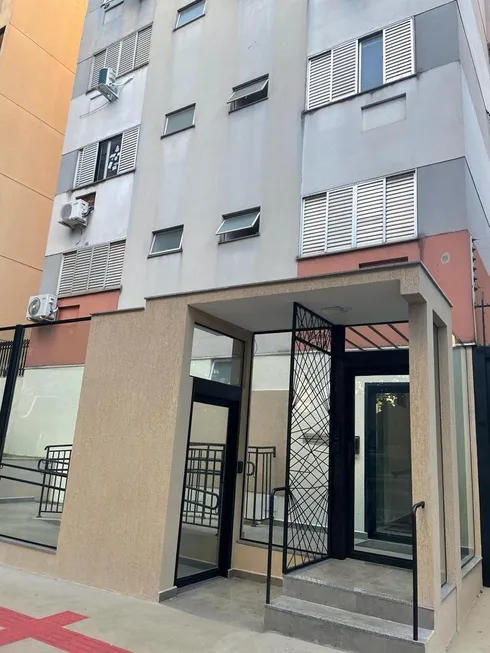 Foto 1 de Apartamento com 3 Quartos à venda, 150m² em Zona 07, Maringá