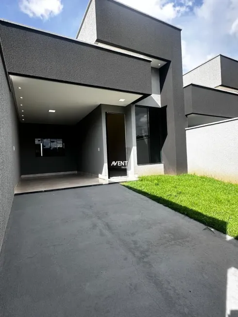 Foto 1 de Casa com 3 Quartos à venda, 135m² em Parque das Flores, Goiânia
