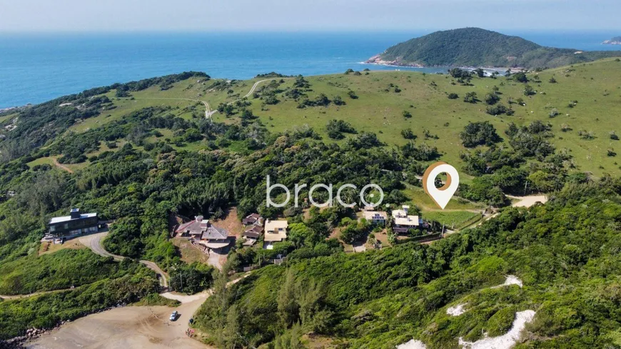 Foto 1 de Lote/Terreno à venda, 2244m² em Praia do Ouvidor, Garopaba