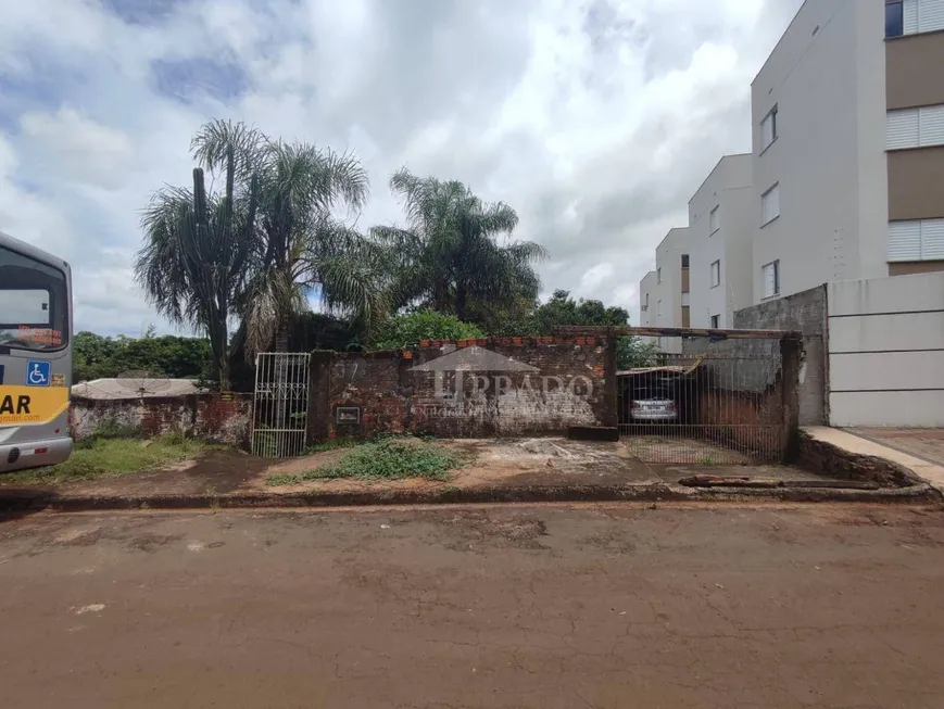 Foto 1 de Lote/Terreno à venda, 1300m² em , Ibiporã