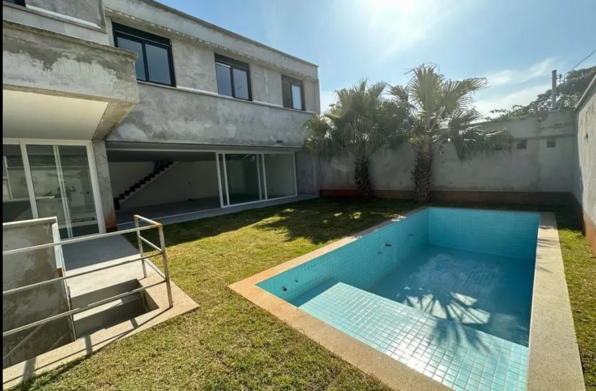 Foto 1 de Casa de Condomínio com 4 Quartos à venda, 395m² em Campo Belo, São Paulo