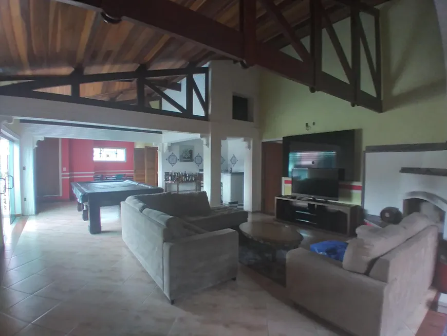 Foto 1 de Casa com 6 Quartos para alugar, 483m² em Centro, Mogi das Cruzes