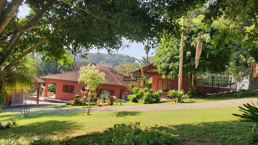 Foto 1 de Casa com 2 Quartos à venda, 287m² em Colonia, Ribeirão Pires