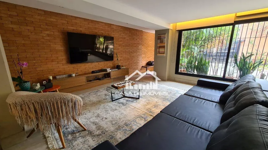 Foto 1 de Casa com 2 Quartos à venda, 200m² em Vila Olímpia, São Paulo