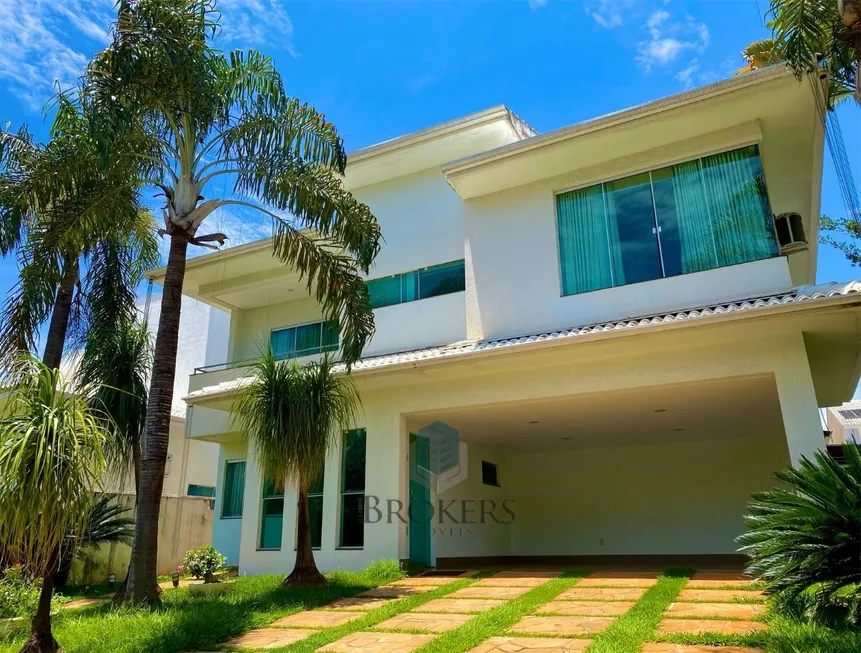 Foto 1 de Sobrado com 4 Quartos à venda, 290m² em Residencial Granville, Goiânia