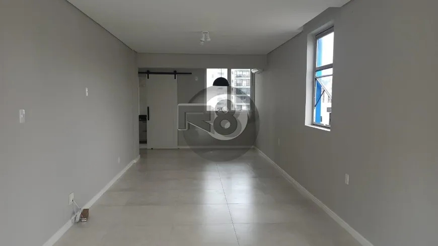 Foto 1 de Apartamento com 1 Quarto à venda, 47m² em Centro, Florianópolis