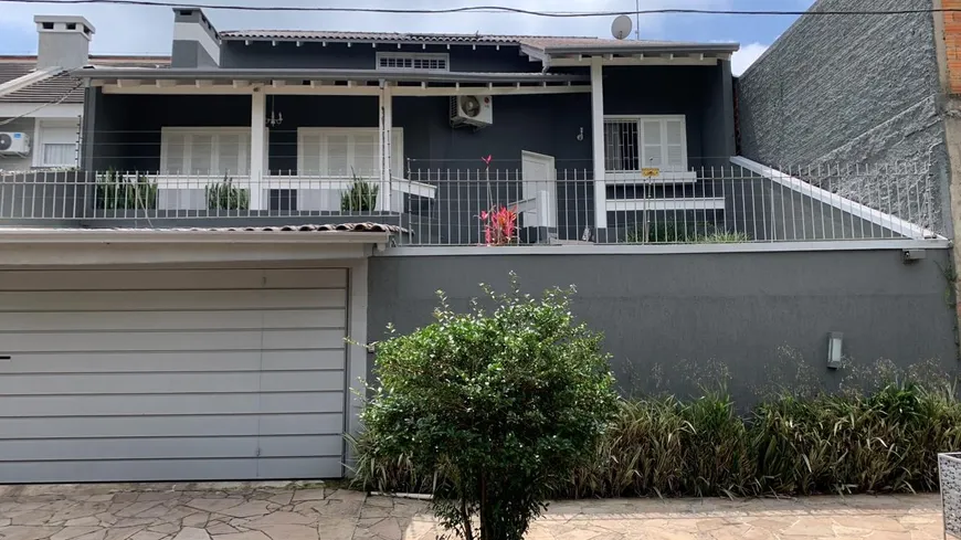 Foto 1 de Casa com 3 Quartos à venda, 222m² em Santo André, São Leopoldo