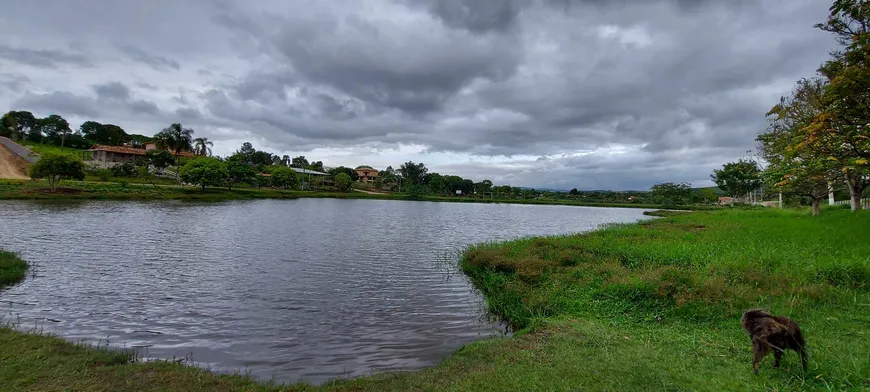 Foto 1 de Fazenda/Sítio com 2 Quartos à venda, 2965m² em QUINTAS DE PIRAPORA, Salto de Pirapora