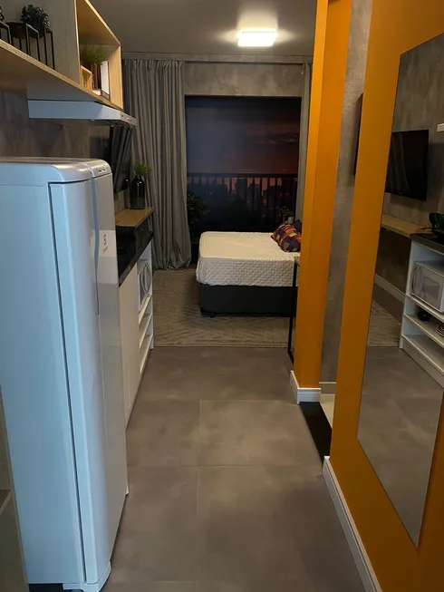 Foto 1 de Apartamento com 1 Quarto à venda, 18m² em Portão, Curitiba