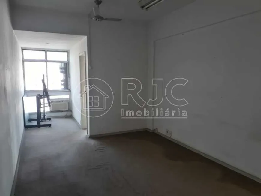 Foto 1 de Apartamento com 2 Quartos à venda, 66m² em Centro, Rio de Janeiro