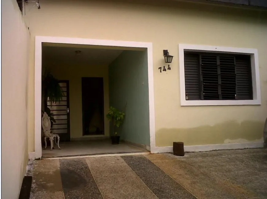 Foto 1 de Casa com 3 Quartos à venda, 209m² em Vila Lemos, Campinas