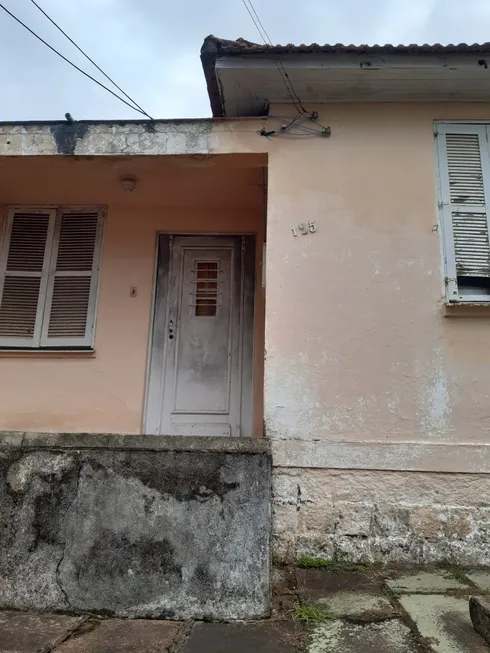 Foto 1 de Casa com 3 Quartos à venda, 100m² em Jardim Itú Sabará, Porto Alegre