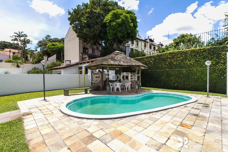 Foto 1 de Casa com 3 Quartos à venda, 248m² em Jardim Isabel, Porto Alegre