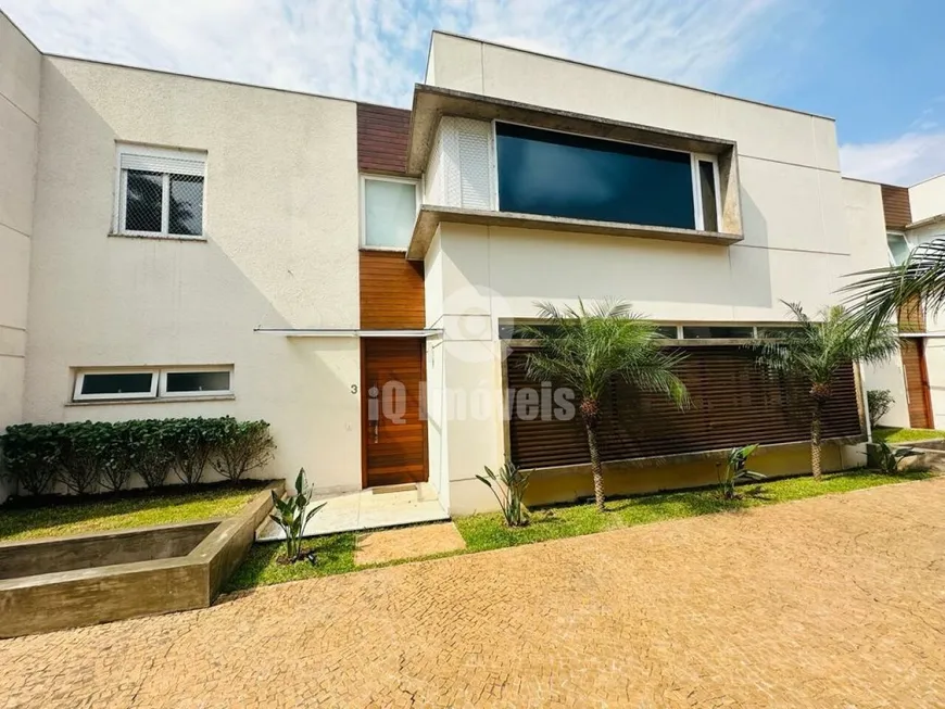 Foto 1 de Casa de Condomínio com 4 Quartos à venda, 310m² em Campo Belo, São Paulo