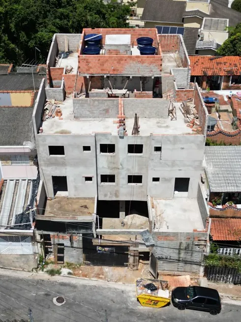Foto 1 de Apartamento com 2 Quartos à venda, 50m² em Vila Alice, Santo André