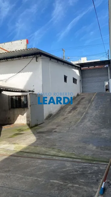 Foto 1 de Galpão/Depósito/Armazém para alugar, 160m² em Vila Pires, Santo André