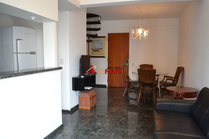 Foto 1 de Flat com 1 Quarto à venda, 52m² em Moema, São Paulo