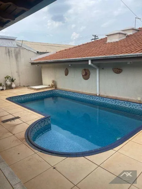 Foto 1 de Casa com 2 Quartos à venda, 198m² em Jardim Estoril, Bauru