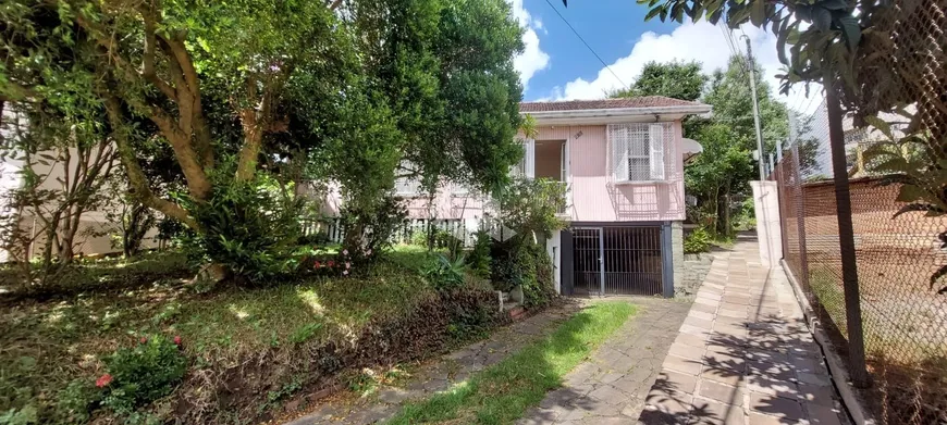 Foto 1 de Casa com 3 Quartos à venda, 96m² em Pio X, Caxias do Sul