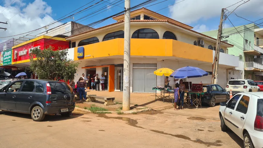 Foto 1 de Casa com 3 Quartos à venda, 300m² em Jardim Brasilia, Águas Lindas de Goiás