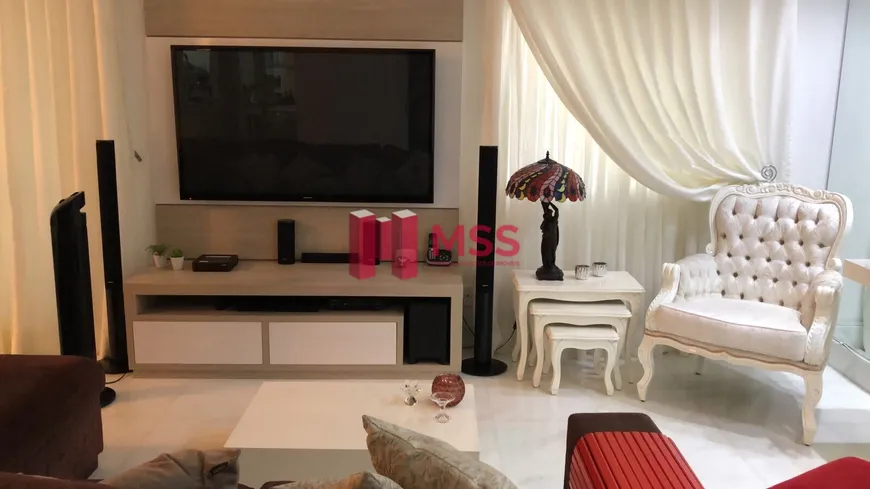 Foto 1 de Apartamento com 3 Quartos à venda, 132m² em Barra Funda, São Paulo