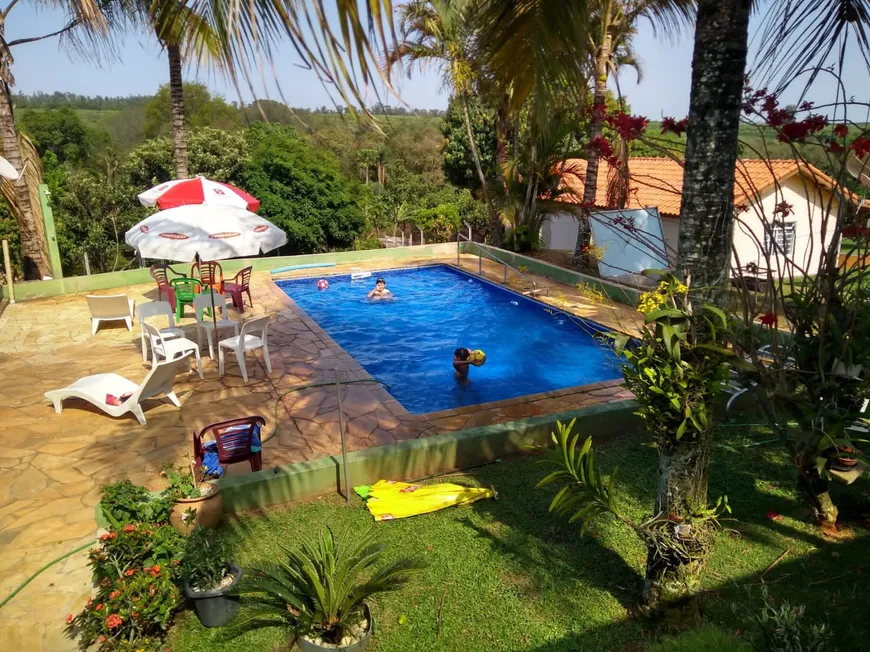 Foto 1 de Fazenda/Sítio com 2 Quartos à venda, 318m² em Eden, Sorocaba