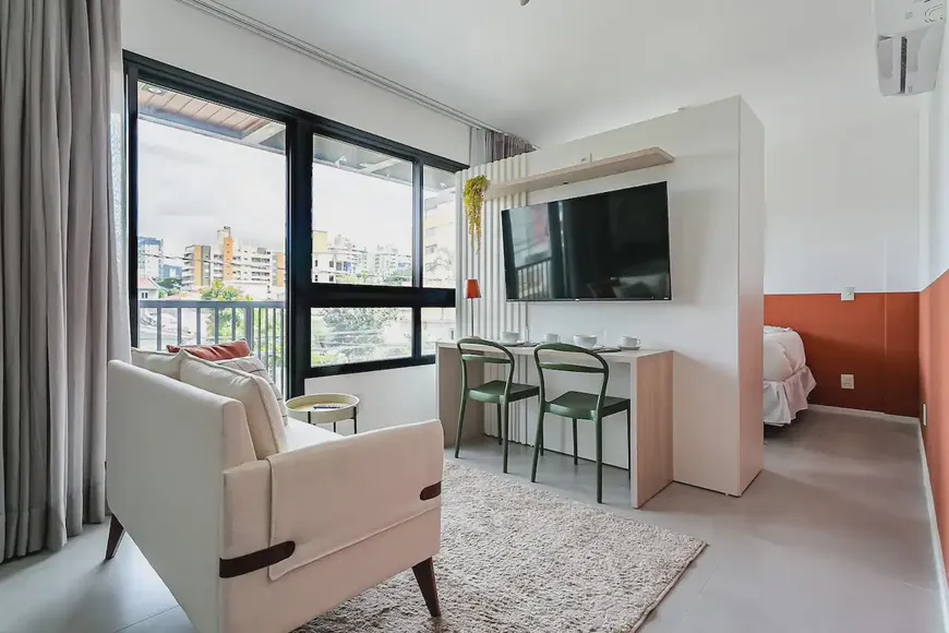 Foto 1 de Apartamento com 1 Quarto para alugar, 40m² em Trindade, Florianópolis