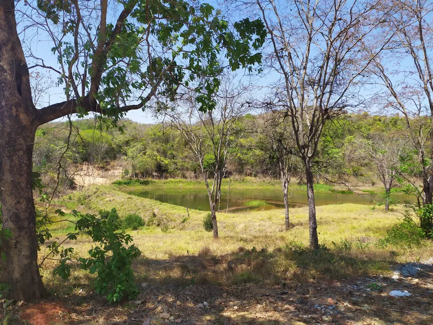 Foto 1 de Lote/Terreno à venda, 1000m² em Centro, Jequitibá