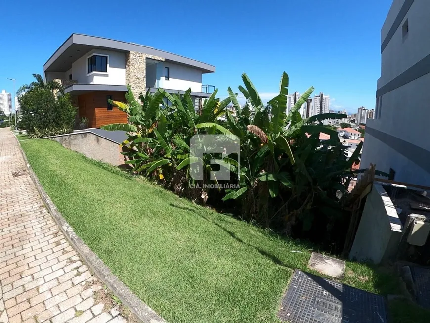 Foto 1 de Lote/Terreno à venda, 355m² em Estreito, Florianópolis