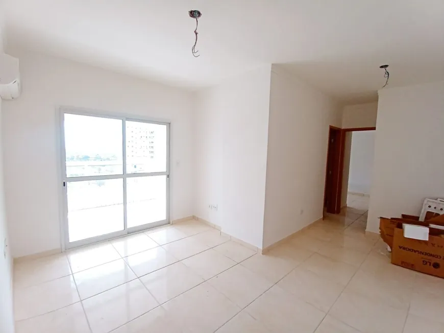 Foto 1 de Apartamento com 2 Quartos à venda, 76m² em Vila Guilhermina, Praia Grande