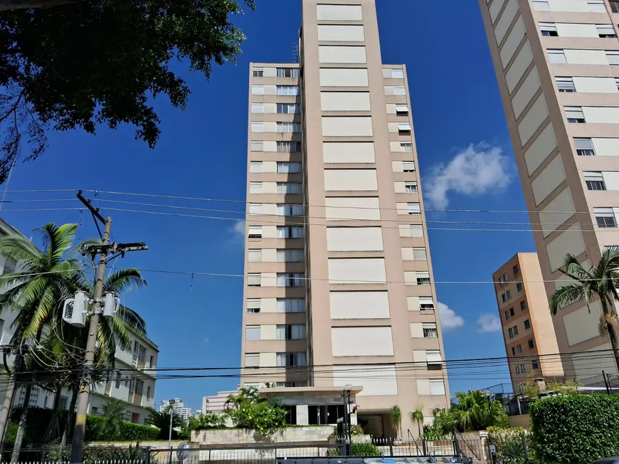 Foto 1 de Apartamento com 2 Quartos para alugar, 75m² em Cambuci, São Paulo