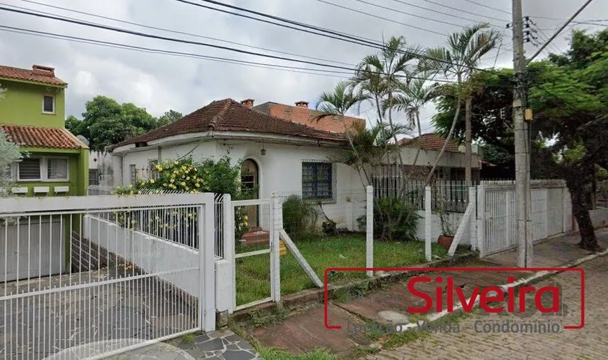 Foto 1 de Casa com 2 Quartos à venda, 80m² em Teresópolis, Porto Alegre